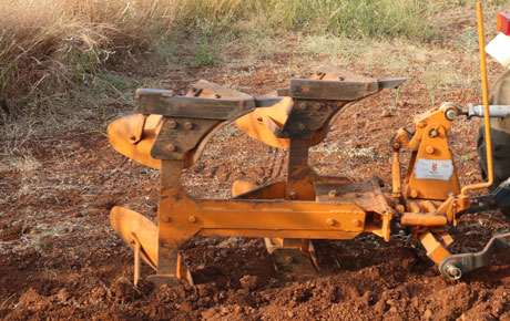 Mechanical Plough